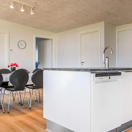 In With Kitchen *